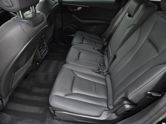 Used 2025 Audi Q7 3.0T Premium Plus AWD/4WD image 15