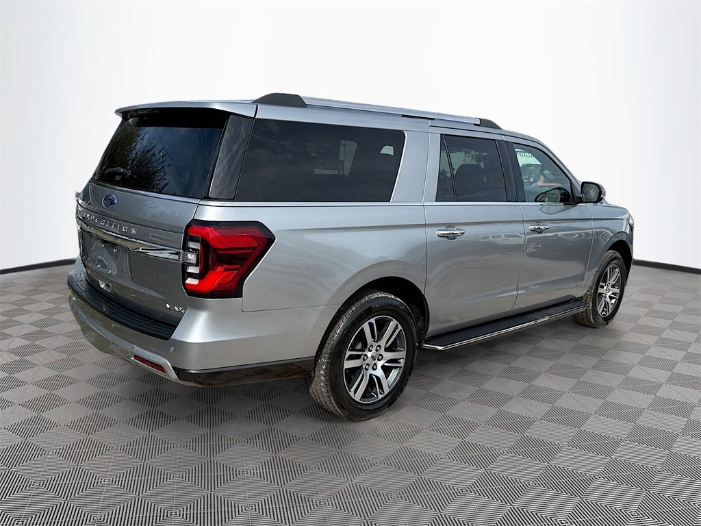 Used 2022 Ford Expedition Max Limited image 6