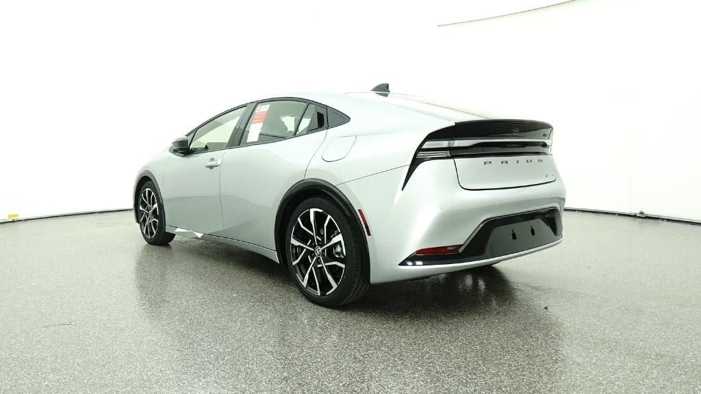 New 2026 Toyota Prius Plug-In Hybrid FWD image 21