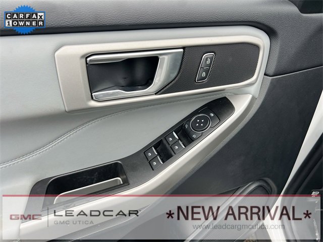 Used 2022 Ford Explorer XLT w/ Equipment Group 202A image 22