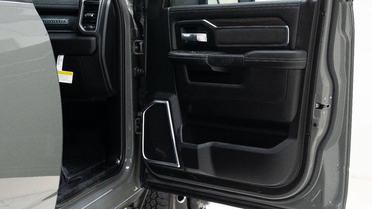 Used 2026 RAM 3500 Laramie w/ Night Edition AWD/4WD image 25