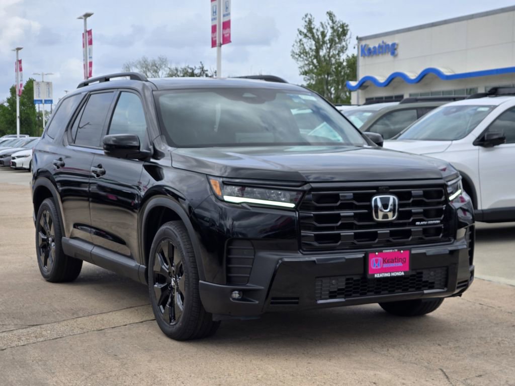 New 2026 Honda Pilot Black Edition image 3