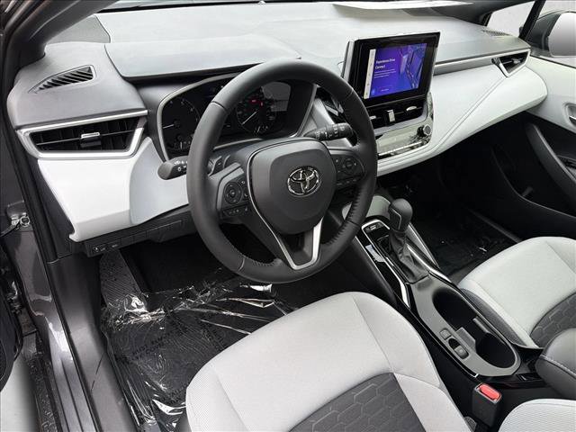 New 2026 Toyota Corolla SE image 18