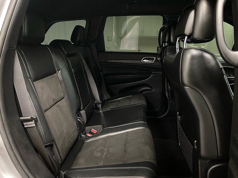 Used 2020 Jeep Grand Cherokee Altitude image 13
