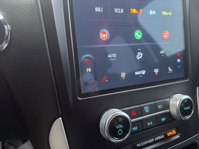 Certified 2024 Ford Edge SEL image 29