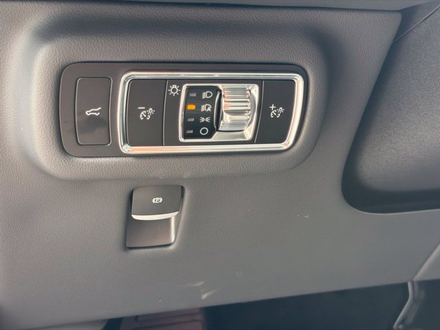New 2026 Lincoln Nautilus Reserve AWD/4WD image 21
