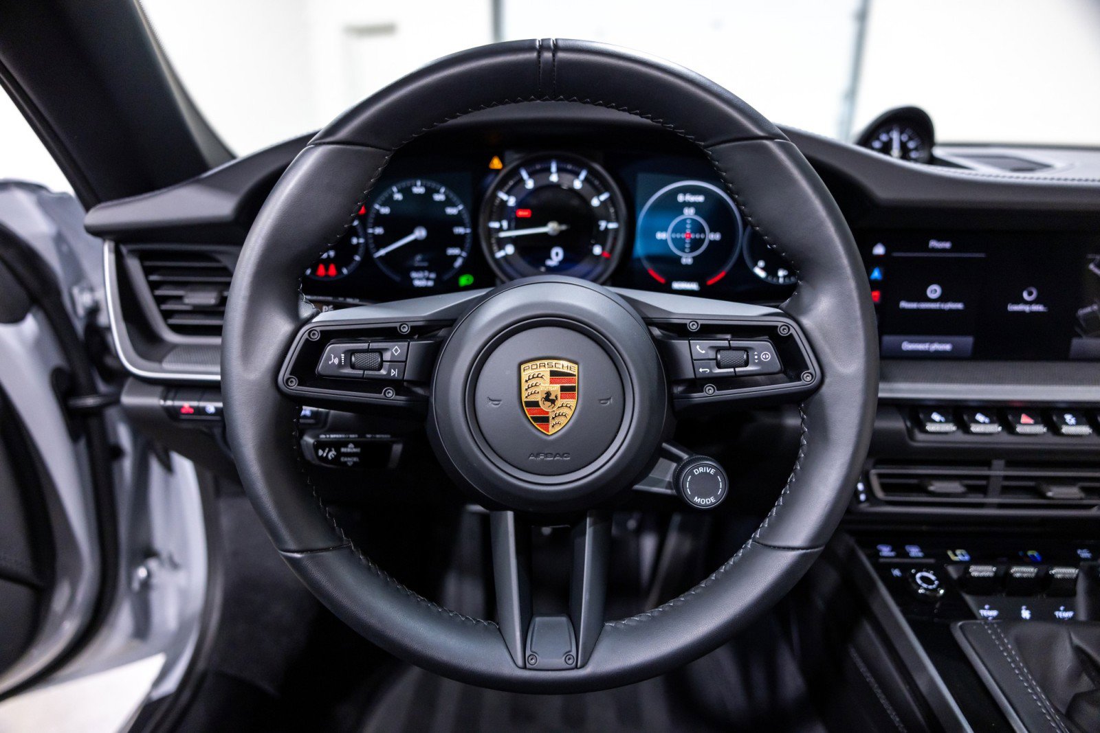 Used 2024 Porsche 911 Targa 4S w/ Premium Package image 44