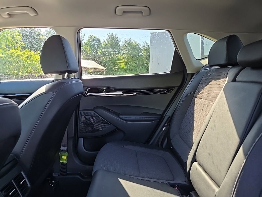 Certified 2023 Kia Seltos S AWD/4WD image 31