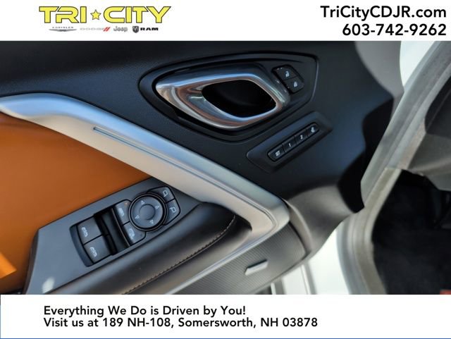 Used 2017 Chevrolet Camaro SS image 16