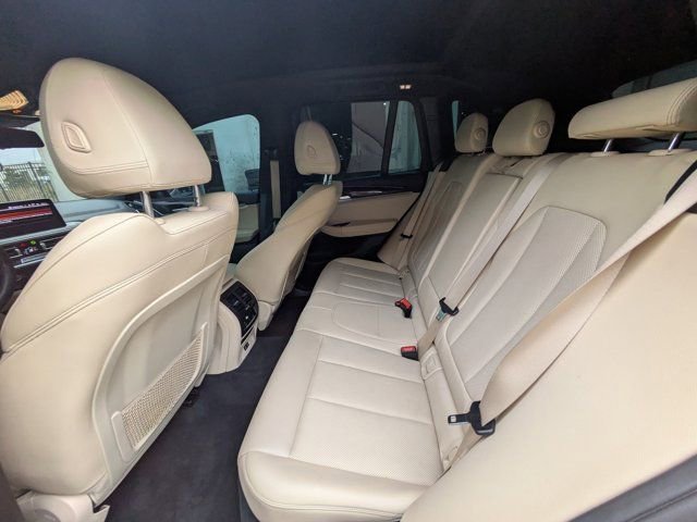 Used 2022 BMW X3 sDrive30i w/ Premium Package 2 (ZPA) image 11