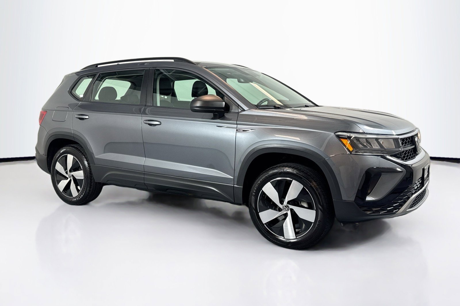 Used 2024 Volkswagen Taos S image 3