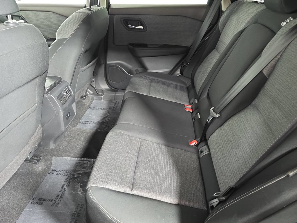 Used 2021 Nissan Rogue SV FWD image 24