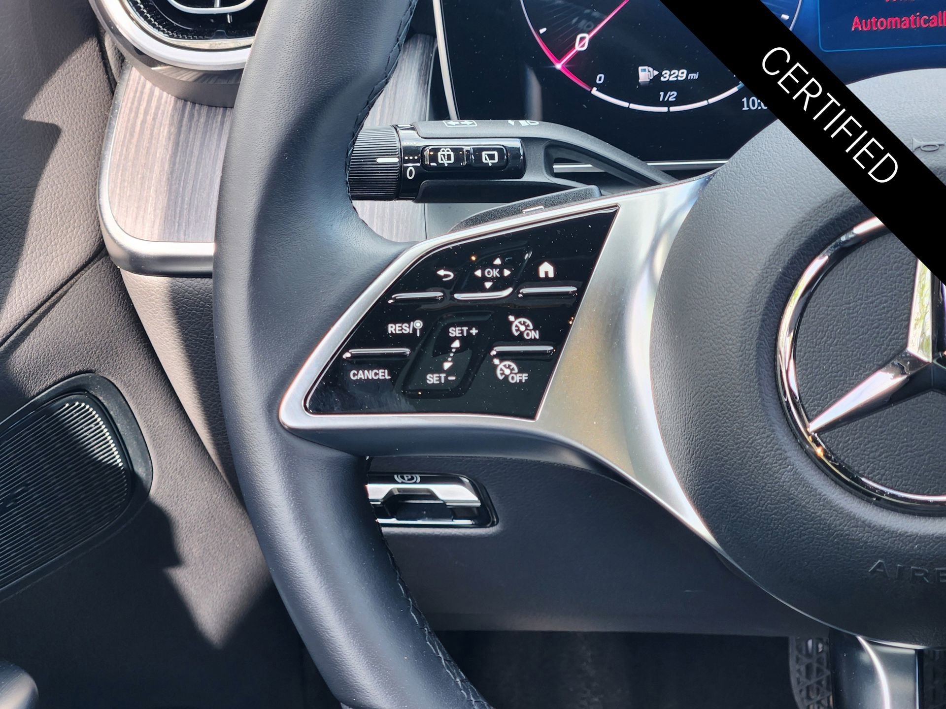 Used 2026 Mercedes-Benz GLC 300 image 28