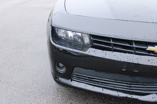 Used 2015 Chevrolet Camaro LT RWD image 32