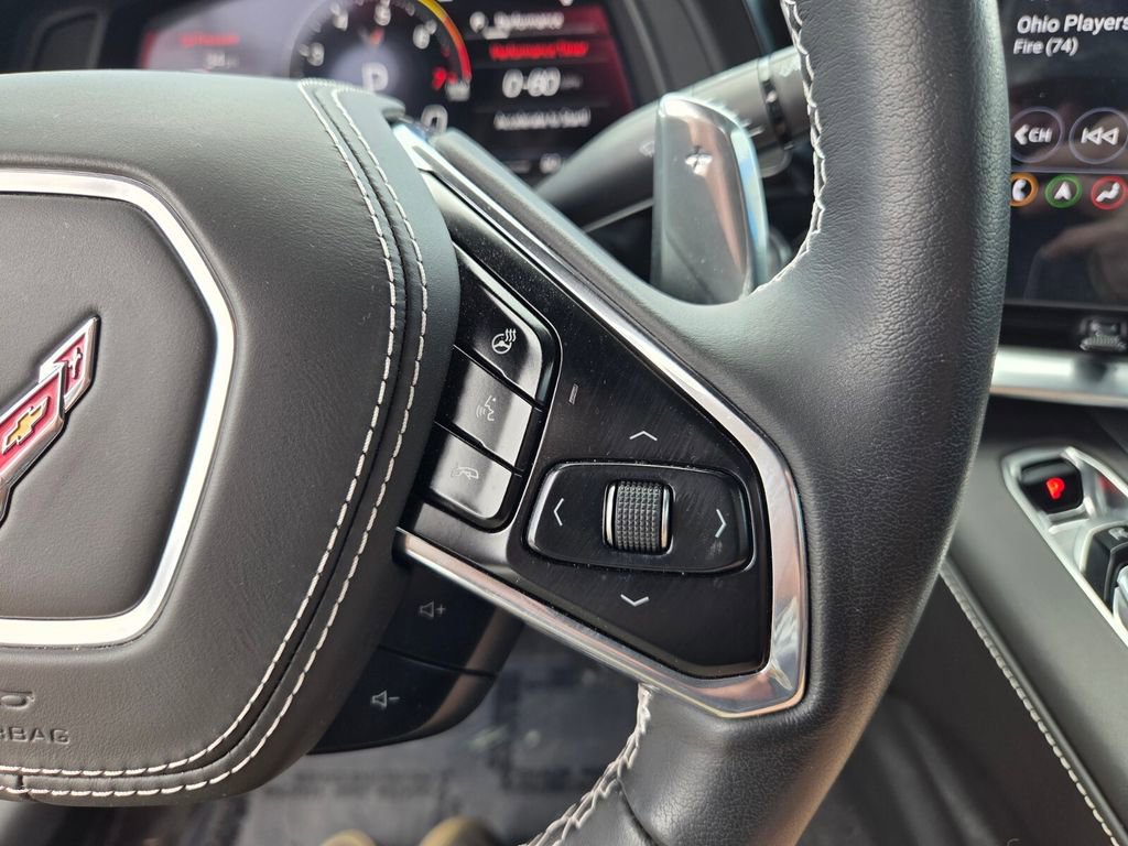 Used 2023 Chevrolet Corvette Stingray Premium Conv w/ Z51 Performance Package RWD image 32
