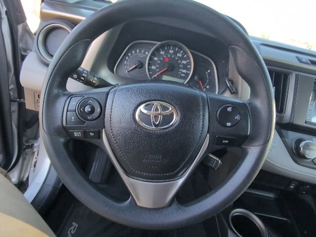 Used 2014 Toyota RAV4 XLE image 12