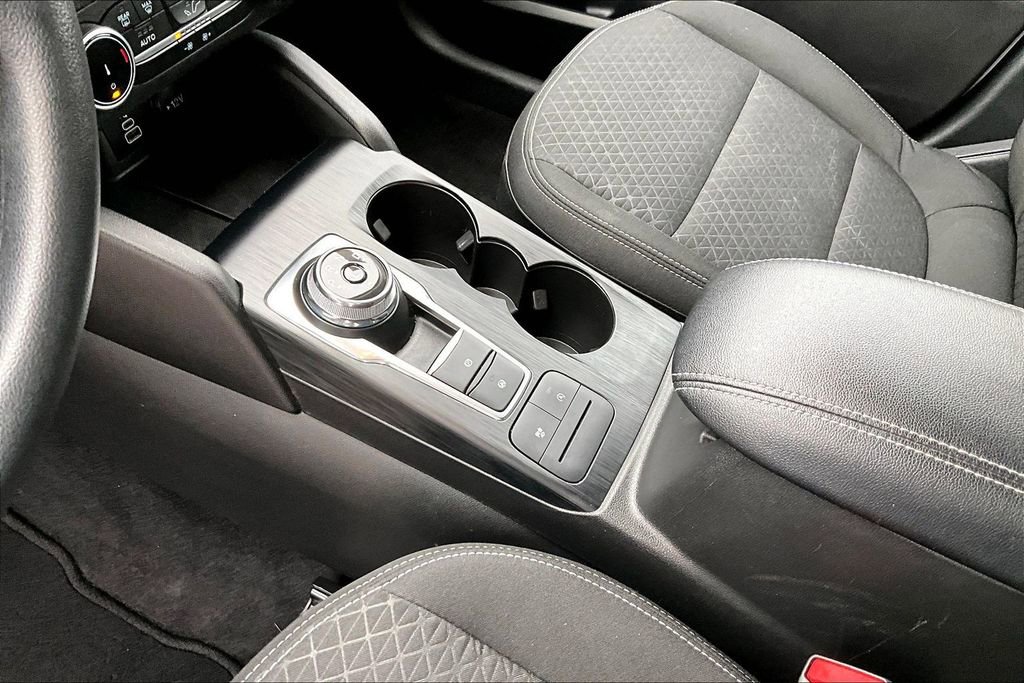 Used 2025 Ford Escape Active image 15