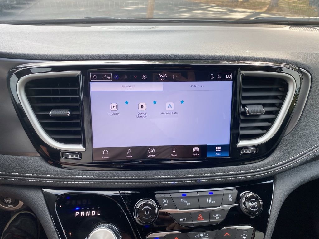 New 2026 Chrysler Pacifica Select w/ S Appearance Package image 35