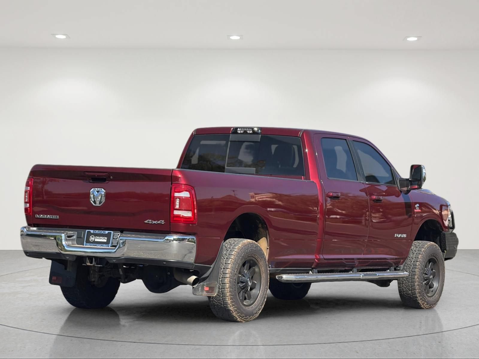 Used 2024 RAM 3500 Laramie w/ Towing Technology Group AWD/4WD image 5
