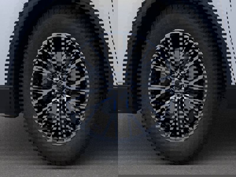 New 2025 Ford Escape SE image 42