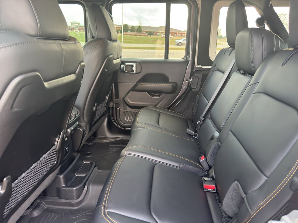 Certified 2025 Jeep Wrangler Unlimited Rubicon 392 image 24