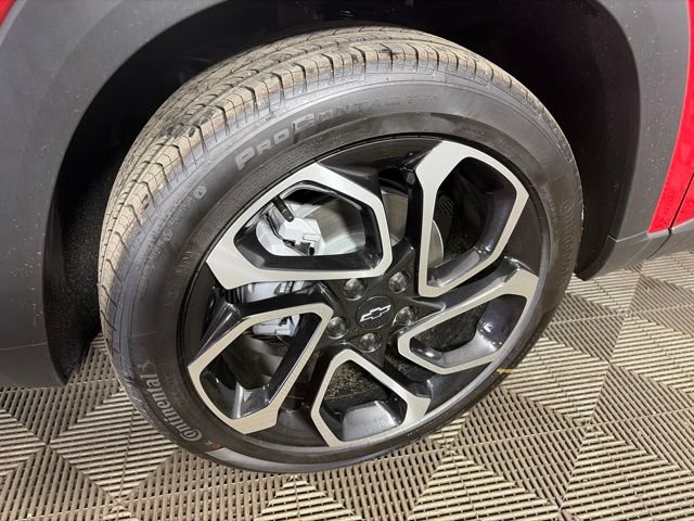New 2026 Chevrolet Trax RS w/ Driver Confidence Package FWD image 4