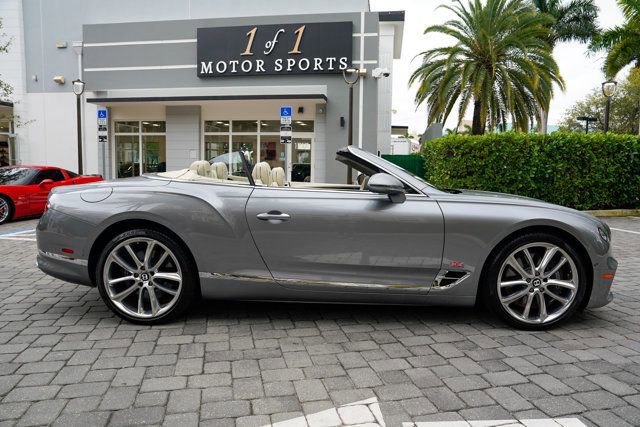 Used 2021 Bentley Continental GT Mulliner image 33