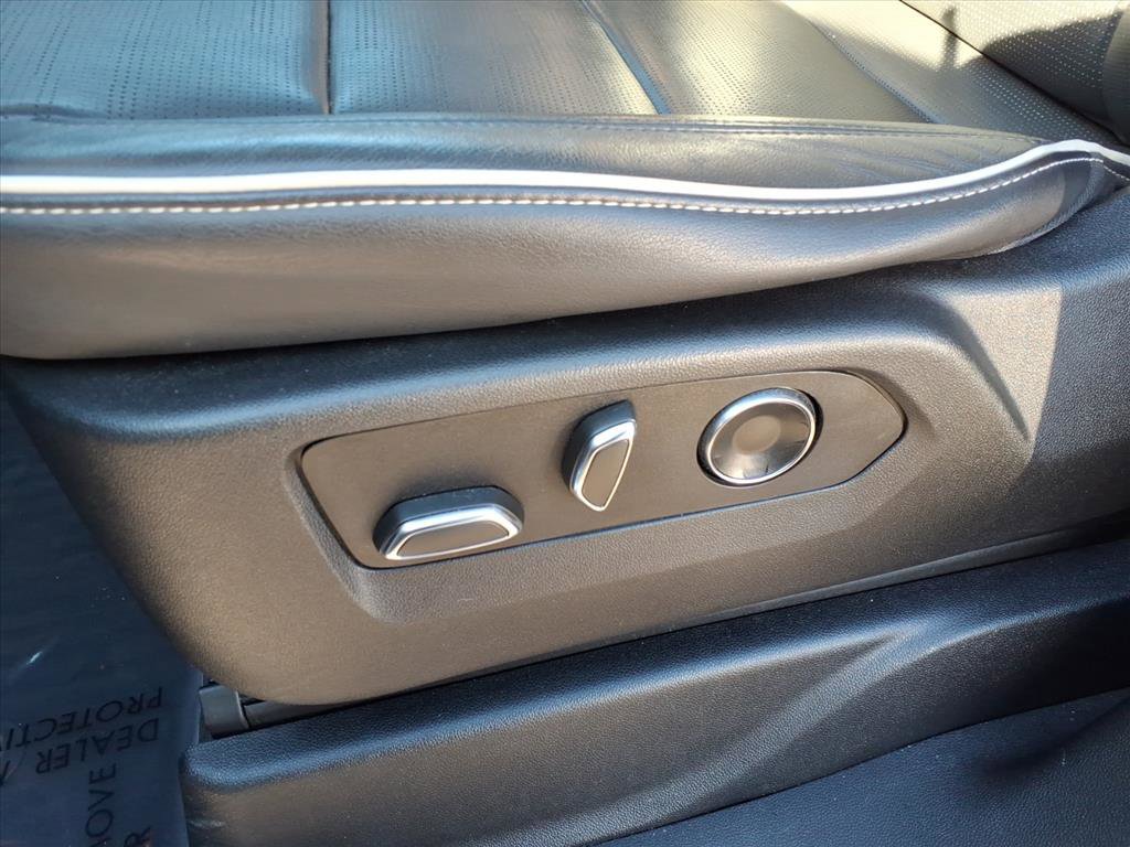 Used 2021 Cadillac Escalade ESV Sport w/ Driver Assist Tech Package image 27