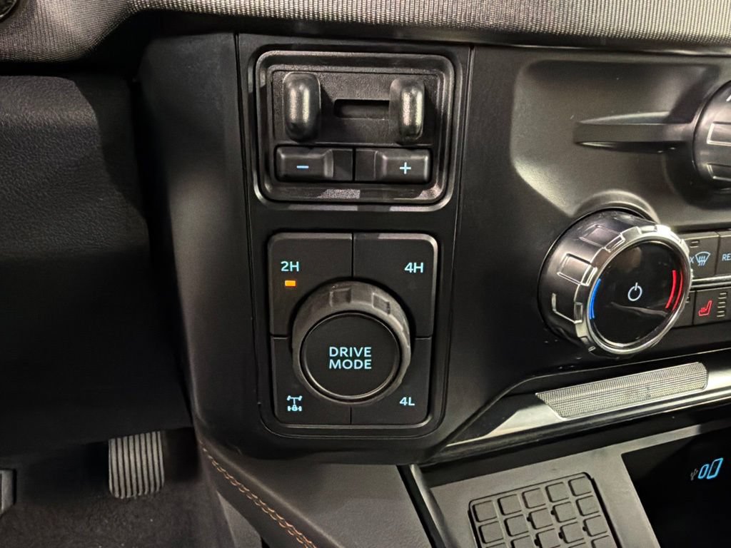 Used 2024 Ford F250 Platinum AWD/4WD image 18