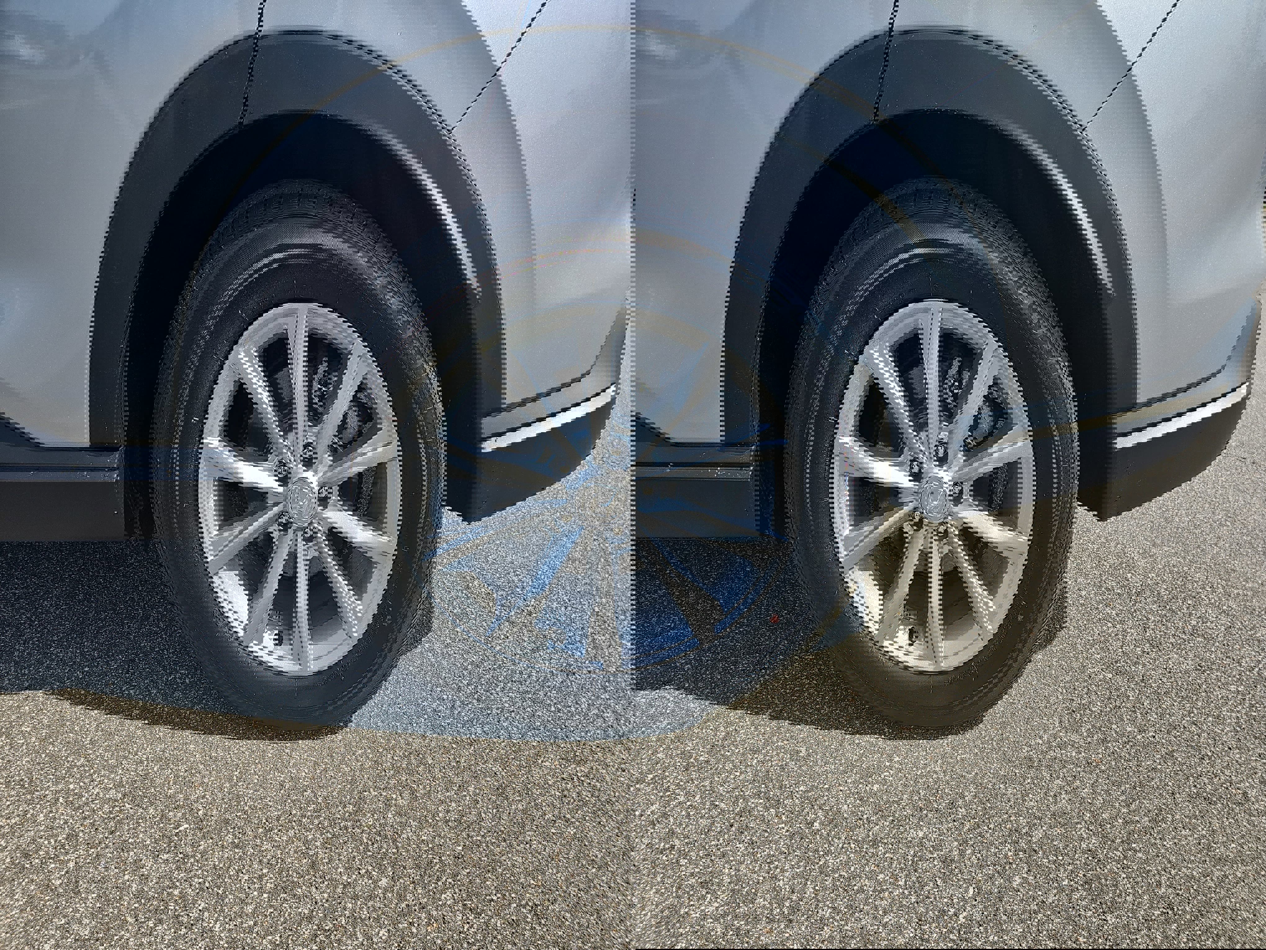 Used 2025 Honda CR-V EX-L image 31