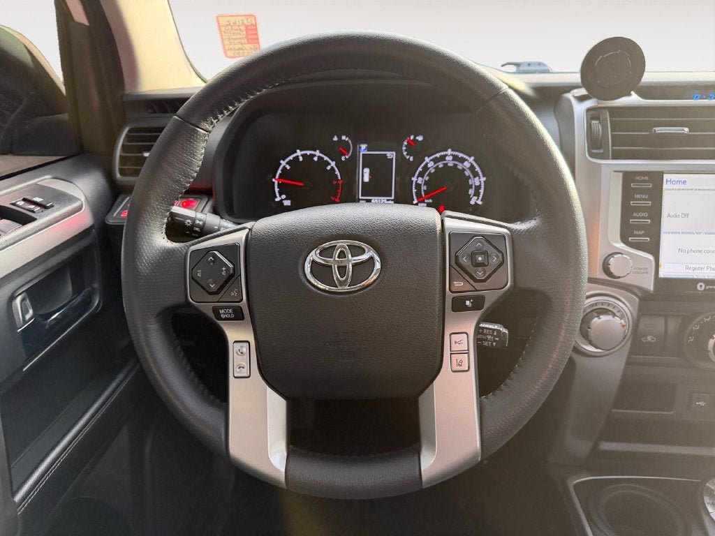 Used 2020 Toyota 4Runner SR5 Premium w/ Moonroof Package AWD/4WD image 13