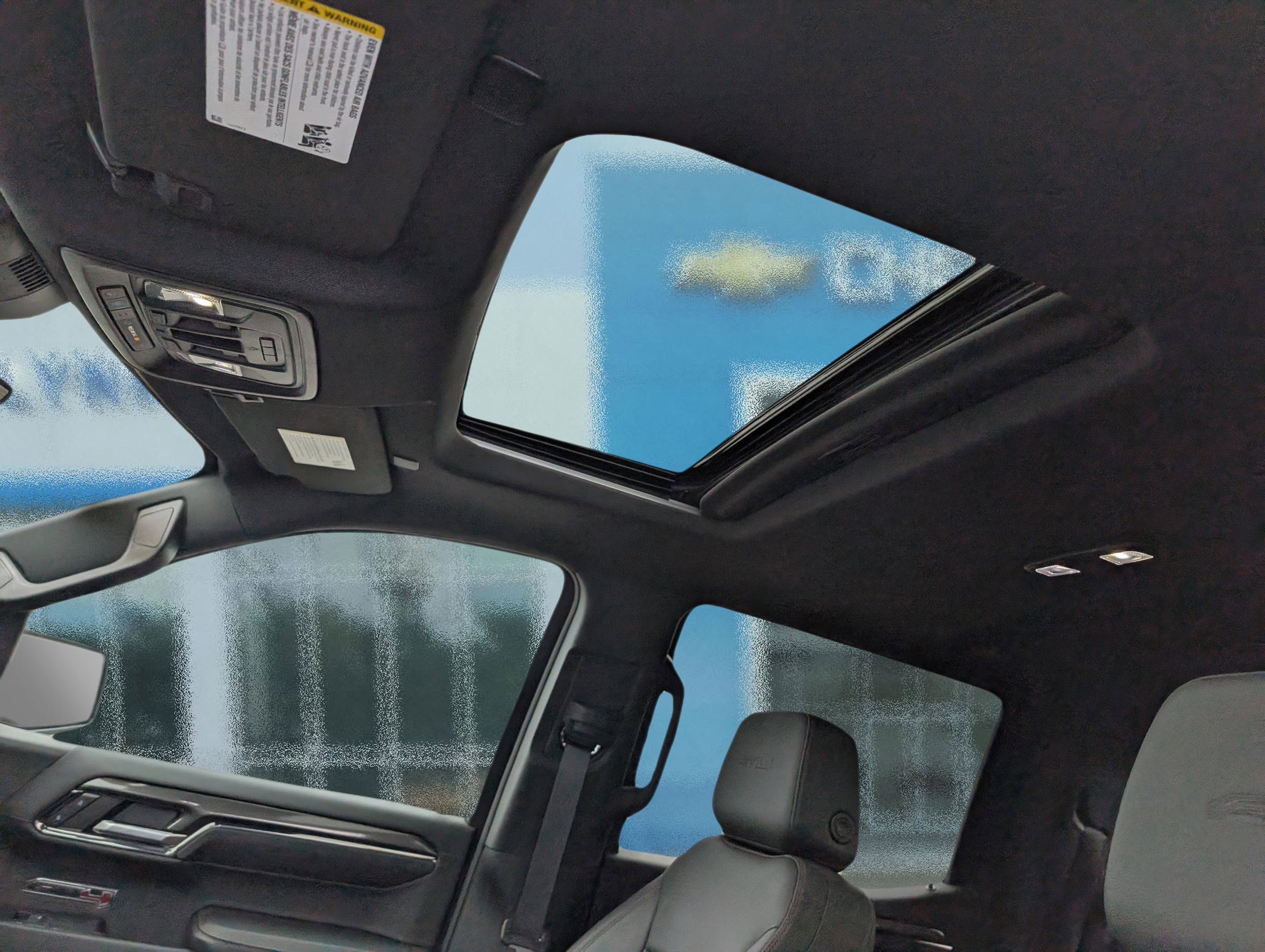 Used 2024 GMC Sierra 1500 AT4 w/ Technology Package image 18