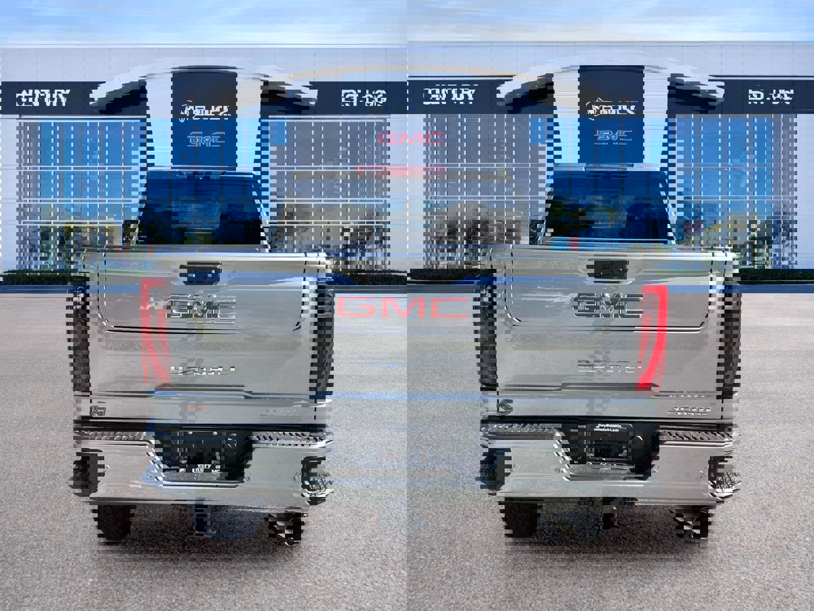 New 2026 GMC Sierra 2500 Denali w/ Denali Reserve Package image 5