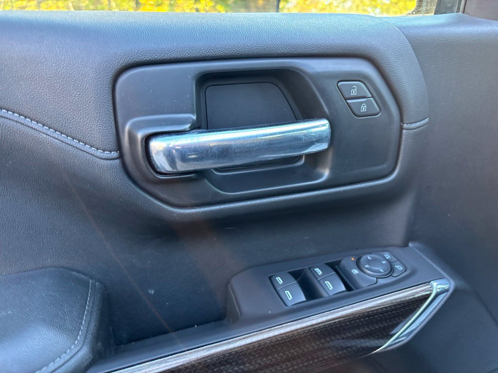 Used 2020 Chevrolet Silverado 1500 LT w/ All-Star Edition AWD/4WD image 13