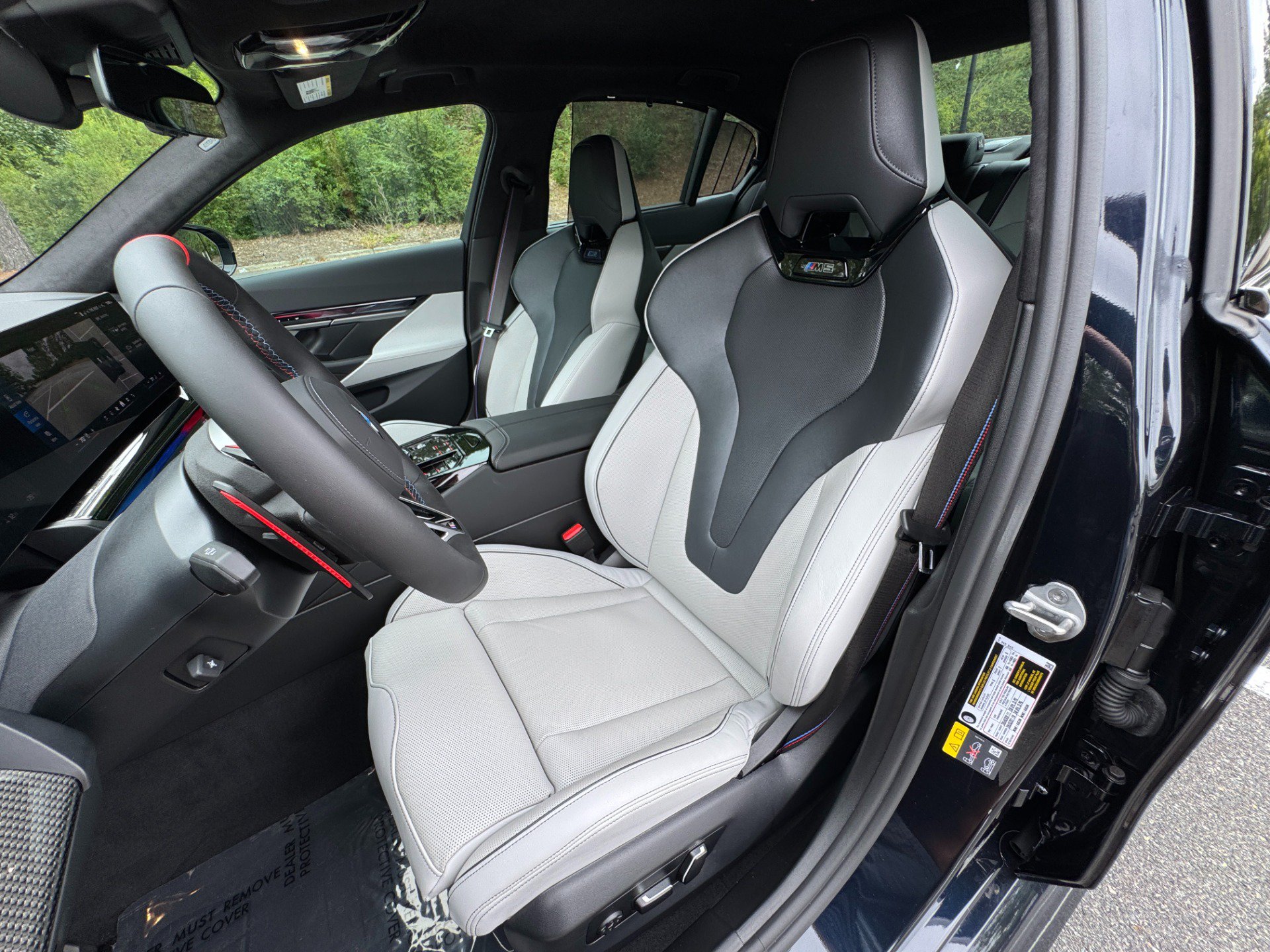 Used 2026 BMW M5 w/ Carbon Package AWD/4WD image 29