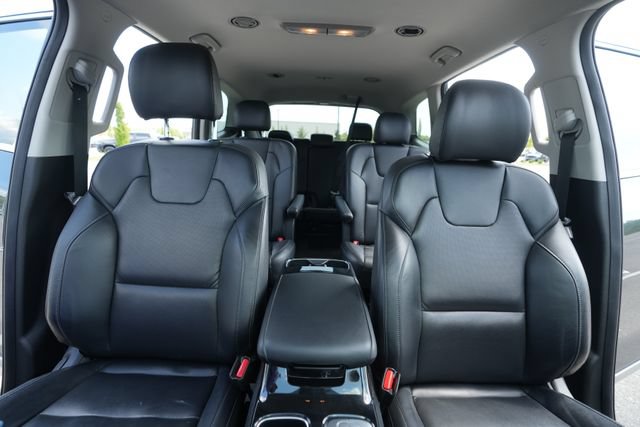 Used 2023 Kia Telluride S FWD image 39