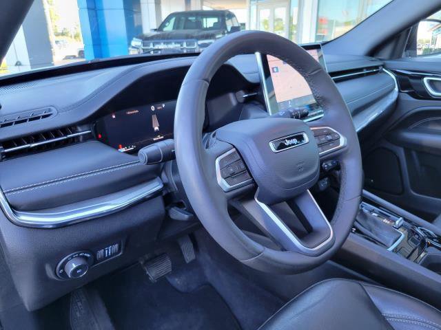 Used 2023 Jeep Compass High Altitude AWD/4WD image 13