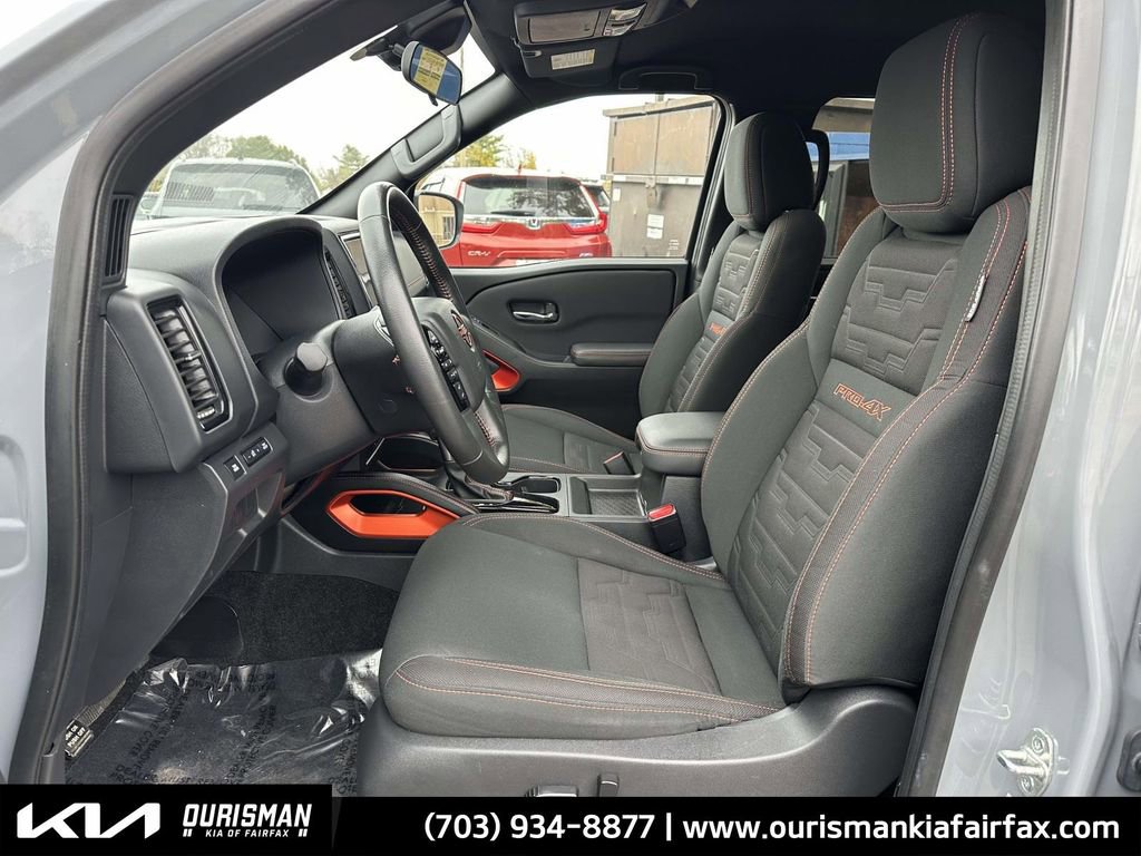 Used 2023 Nissan Frontier PRO-4X w/ Technology Package image 24