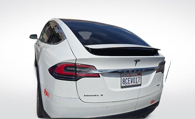 Used 2017 Tesla Model X 75D image 6