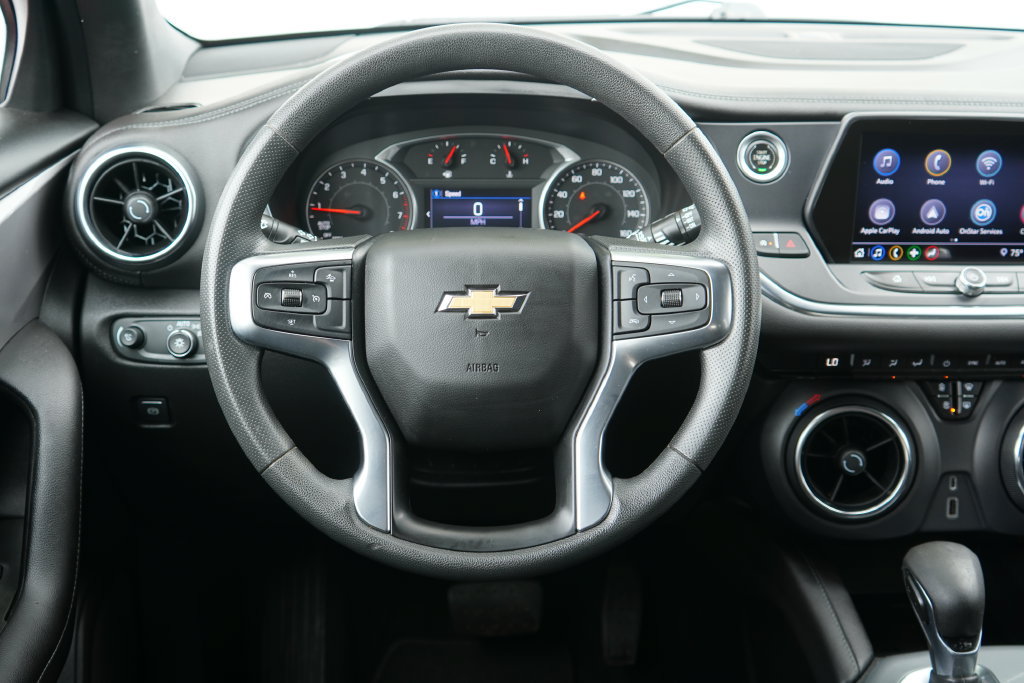Used 2021 Chevrolet Blazer LT FWD image 12