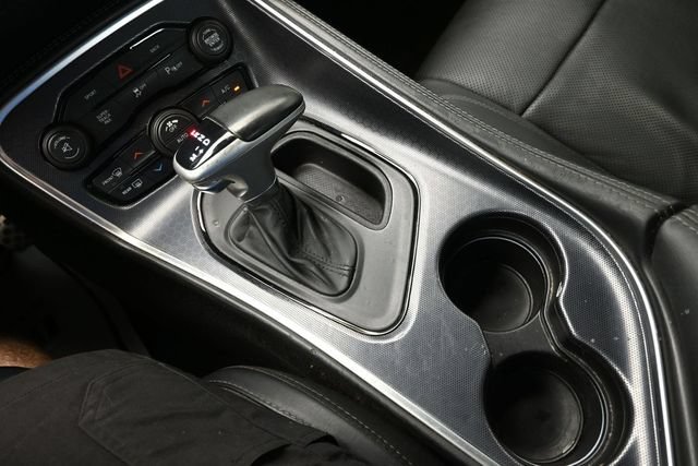 Used 2015 Dodge Challenger R/T Plus RWD image 36