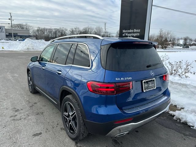 New 2026 Mercedes-Benz GLB 250 4MATIC image 3