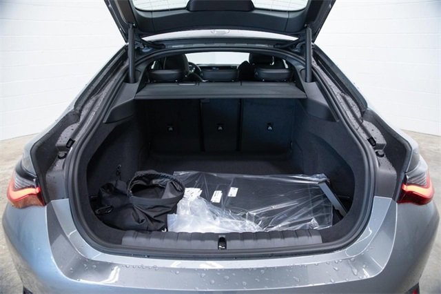 Used 2024 BMW i4 eDrive35 w/ Premium Package image 11