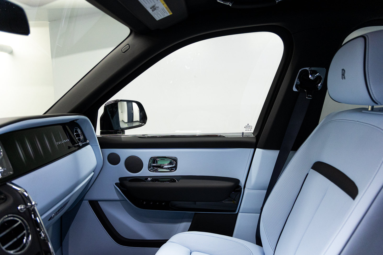 New 2027 Rolls-Royce Cullinan AWD/4WD image 50