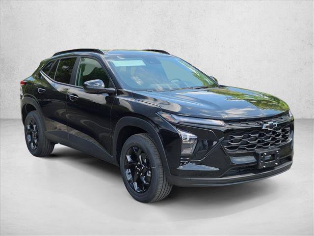 New 2026 Chevrolet Trax LT w/ Midnight Edition FWD image 7