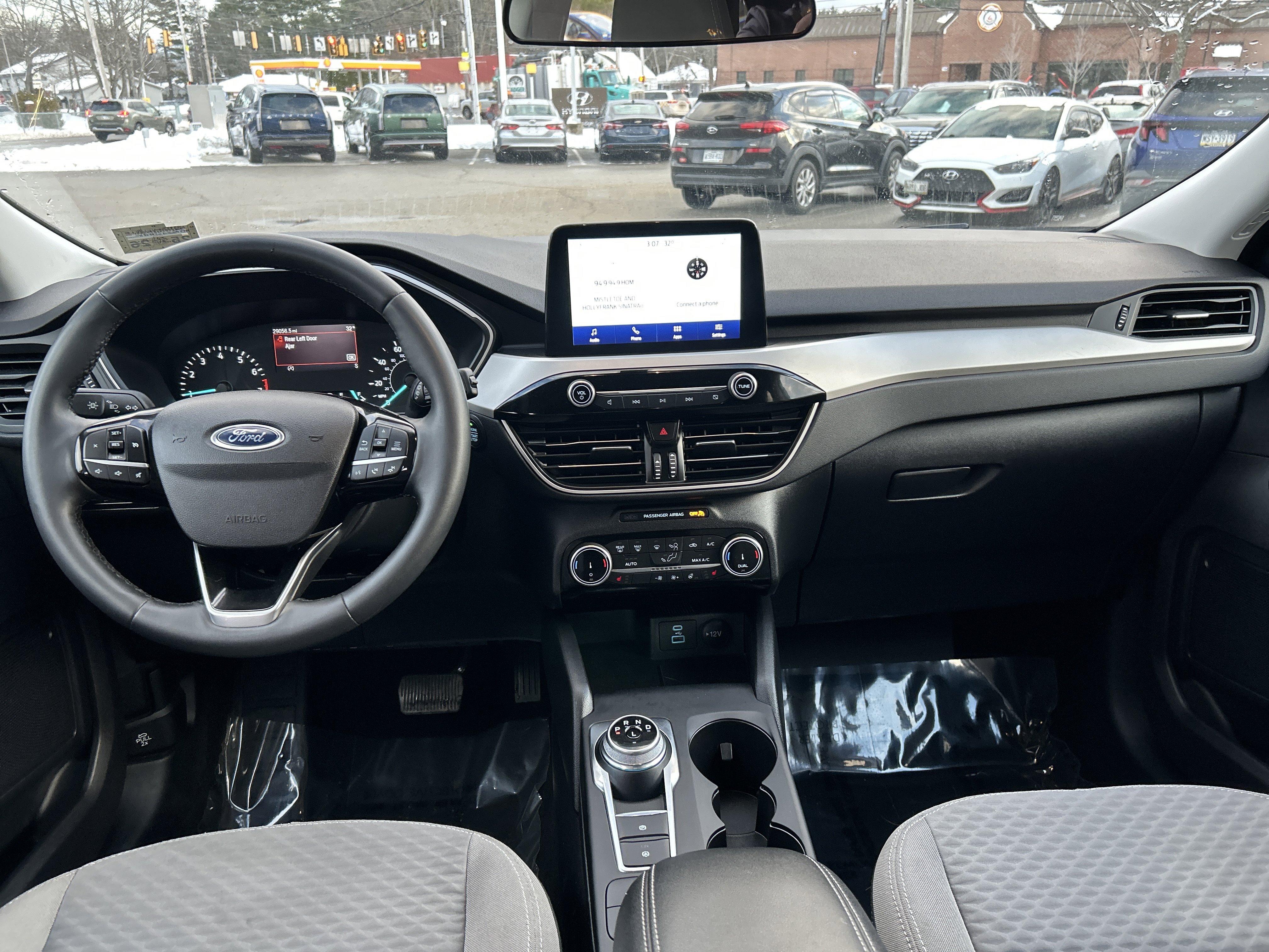 Used 2022 Ford Escape SE w/ Convenience Package image 18