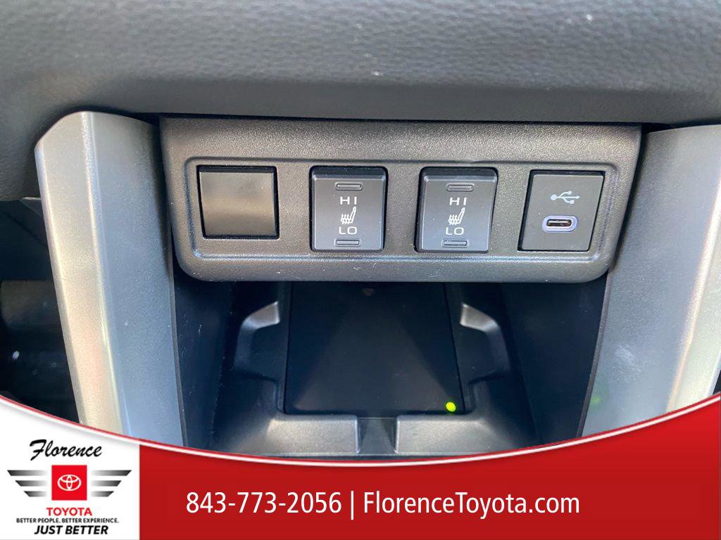 Used 2024 Toyota Corolla Cross XLE w/ Convenience Package image 26