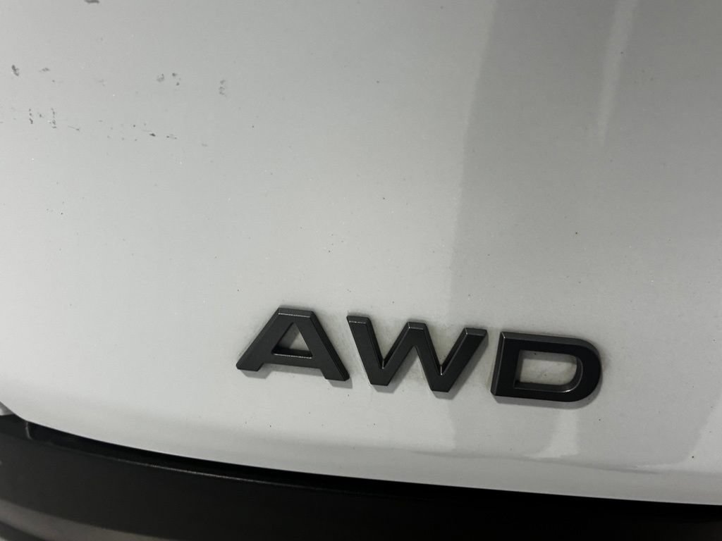 Used 2025 Nissan Murano SL AWD/4WD image 37