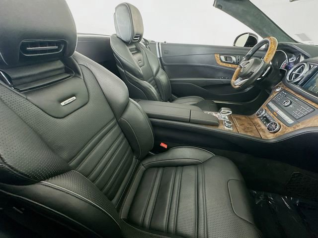 Certified 2019 Mercedes-Benz SL 63 AMG image 26
