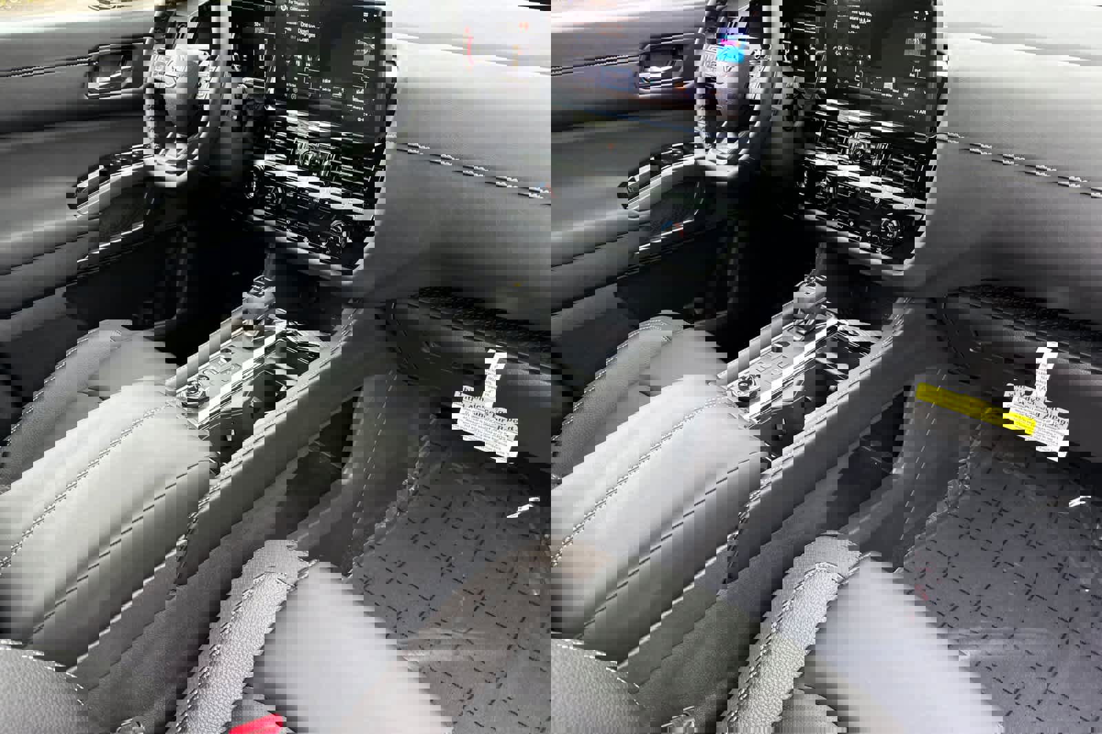 New 2026 Nissan Pathfinder SL image 17